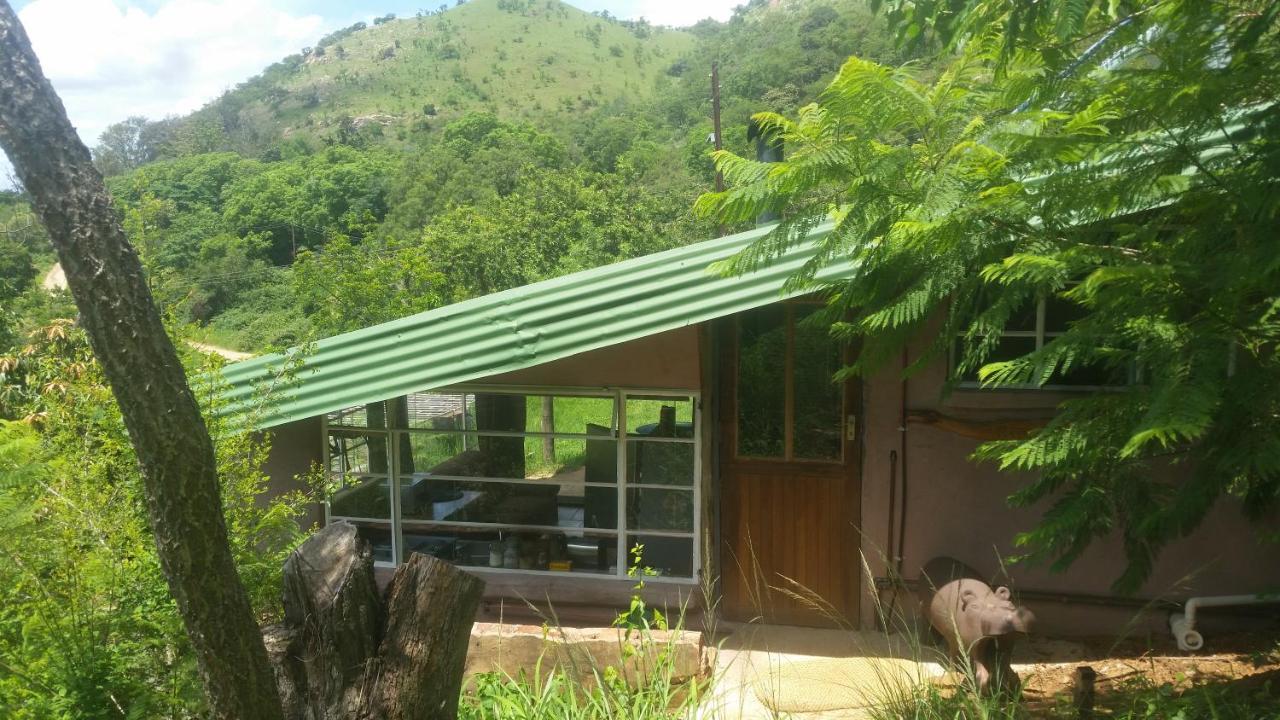 Hotel Bushwhacked Barberton Exterior foto